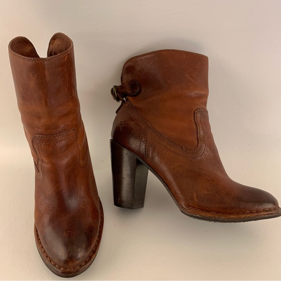 Frye Lara Short Slouch Leather Booties - Picture 7 of 8